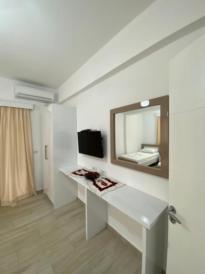 Hotel Andrea Σαράντα Εξωτερικό φωτογραφία